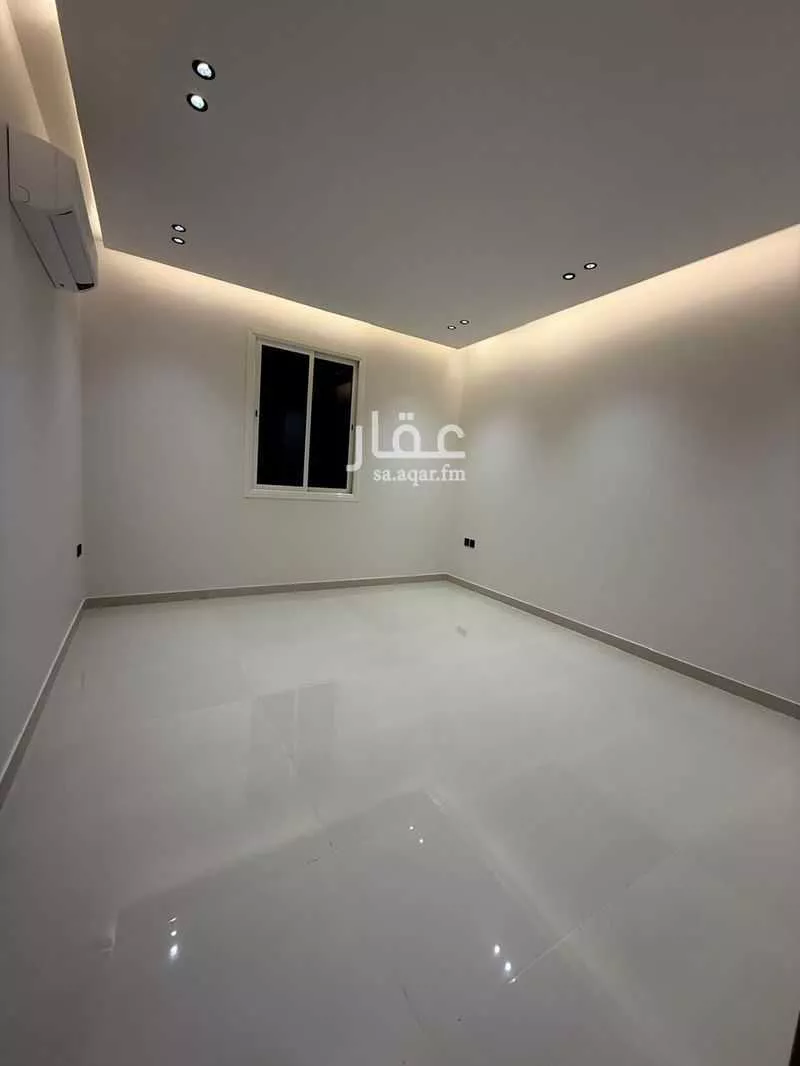 عمارة 774 م² في طويق 4