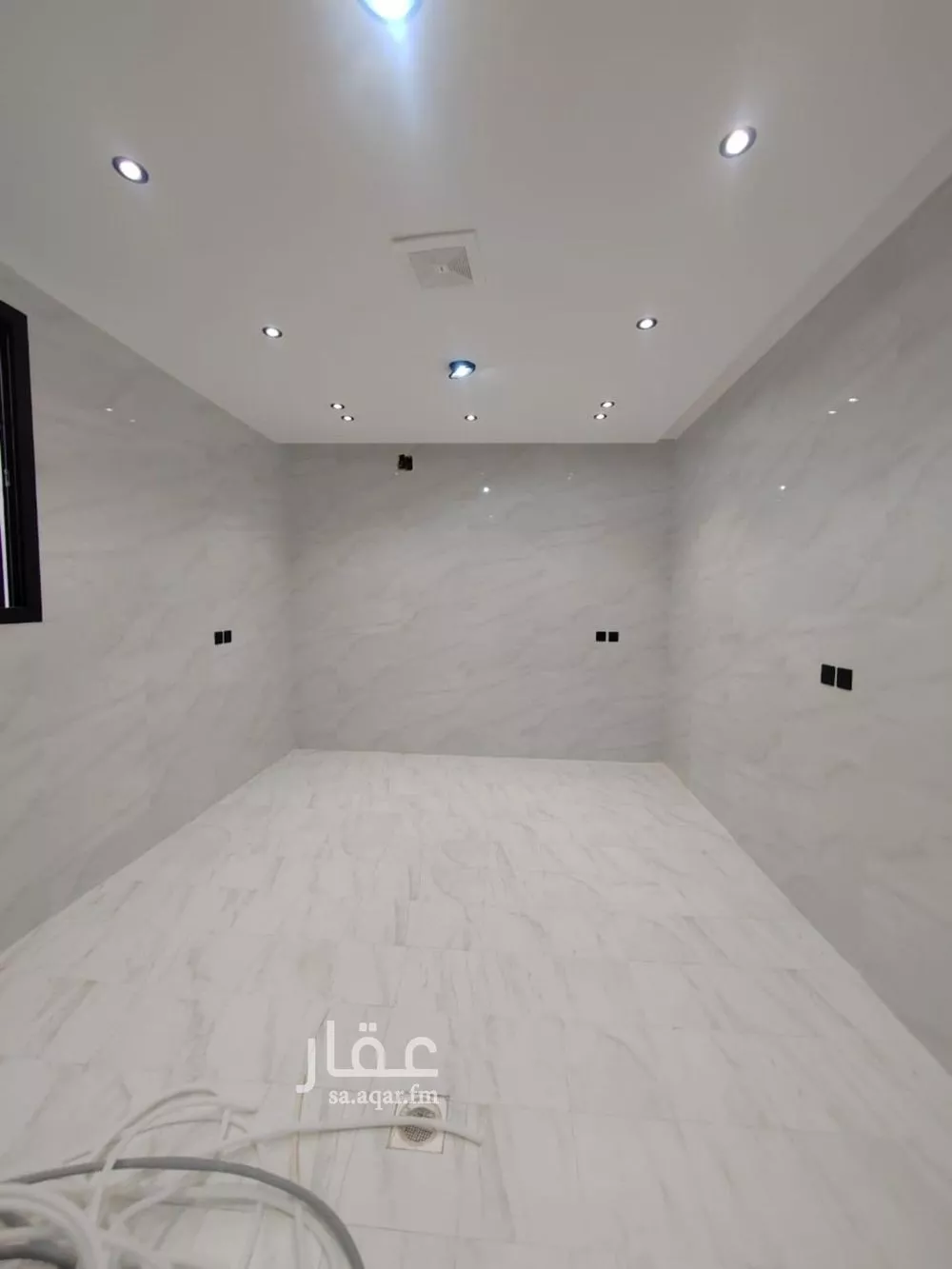 فيلا 5 غرف في العريجاء الغربية 4