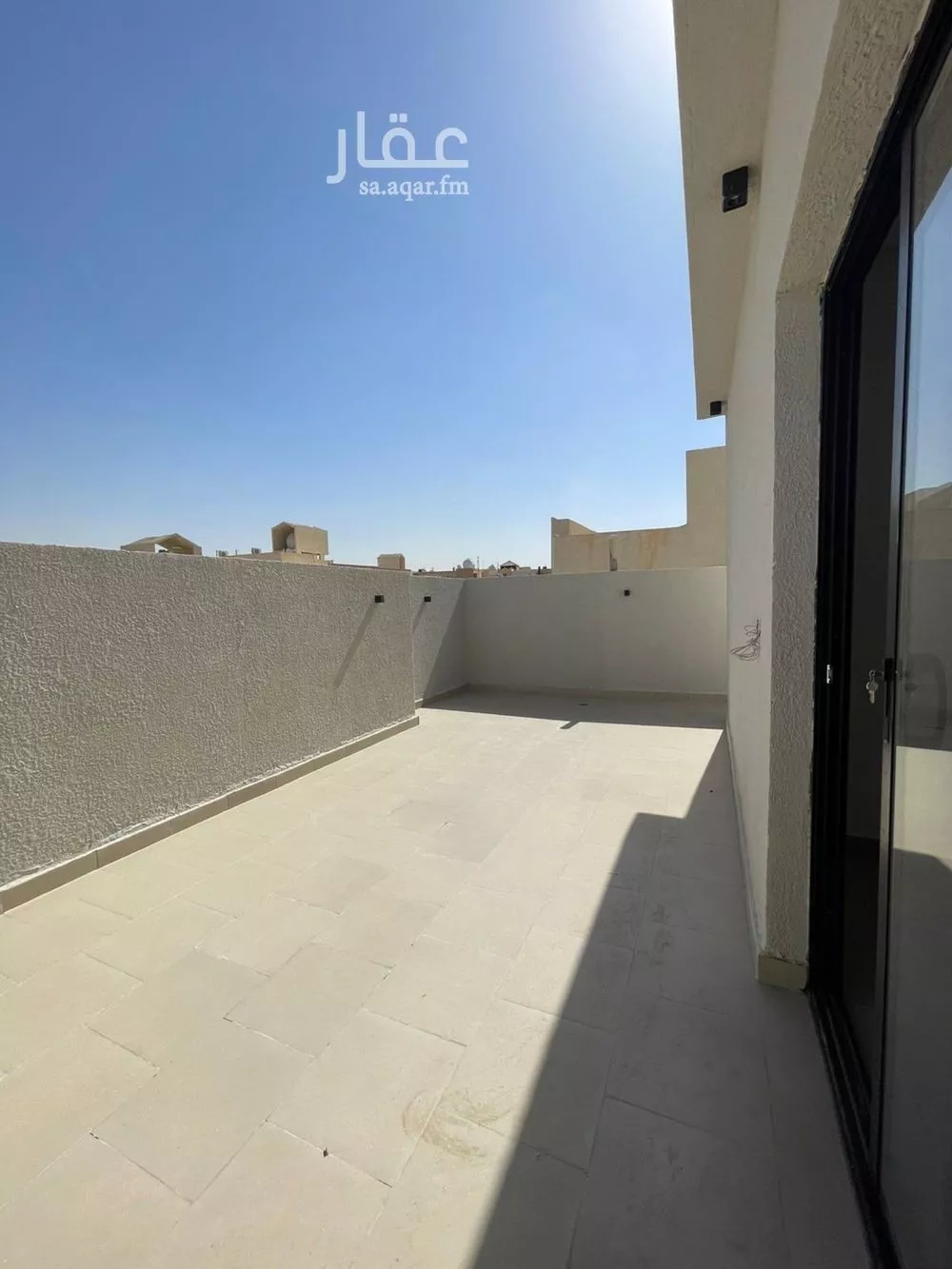 فيلا 5 غرف في الحزم 5