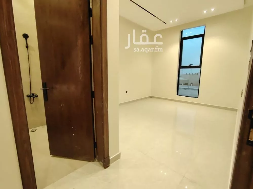 5 bedroom villa in Okaz, Riyadh 10