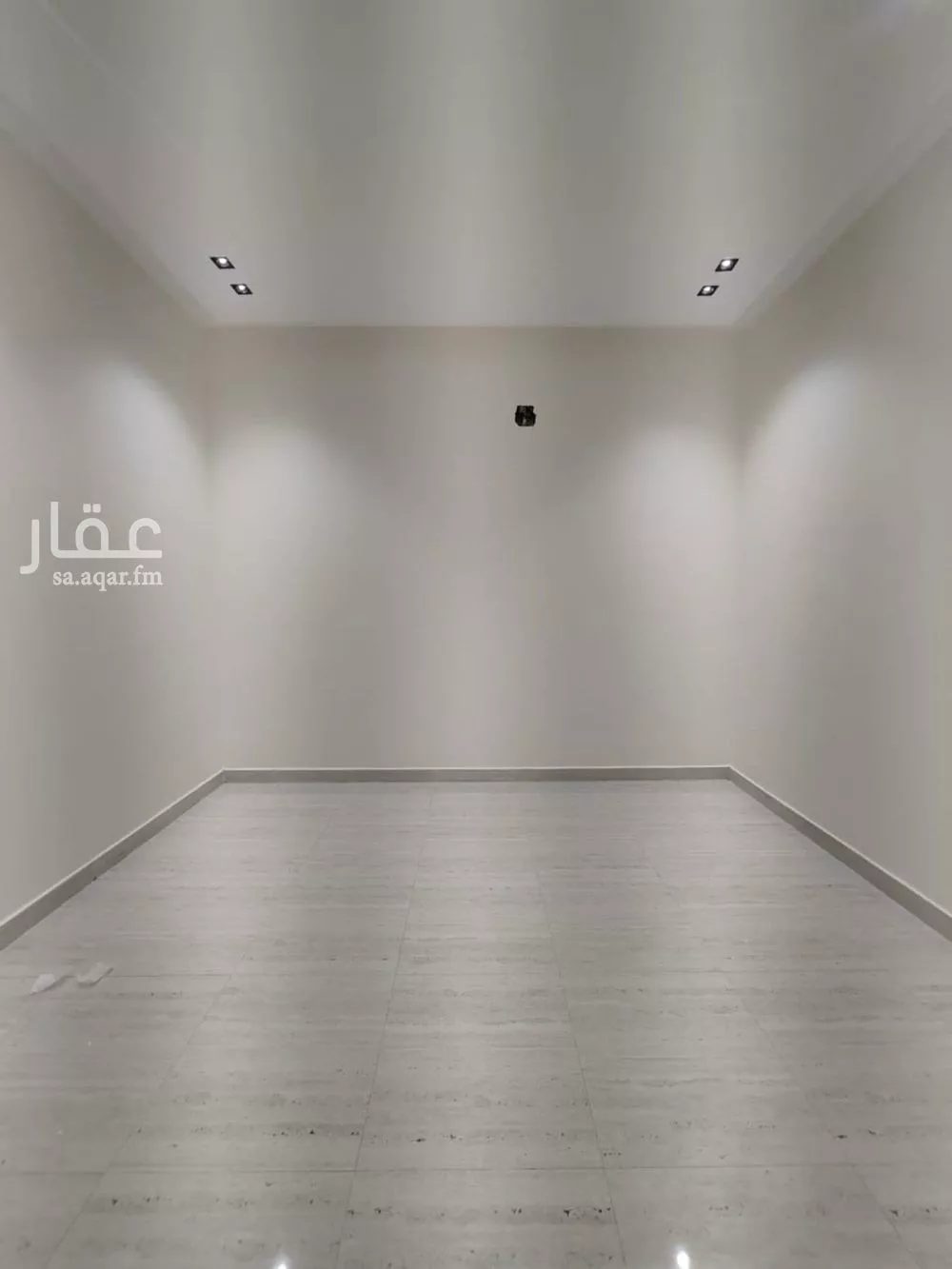 5 bedroom villa in Tuwaiq 4