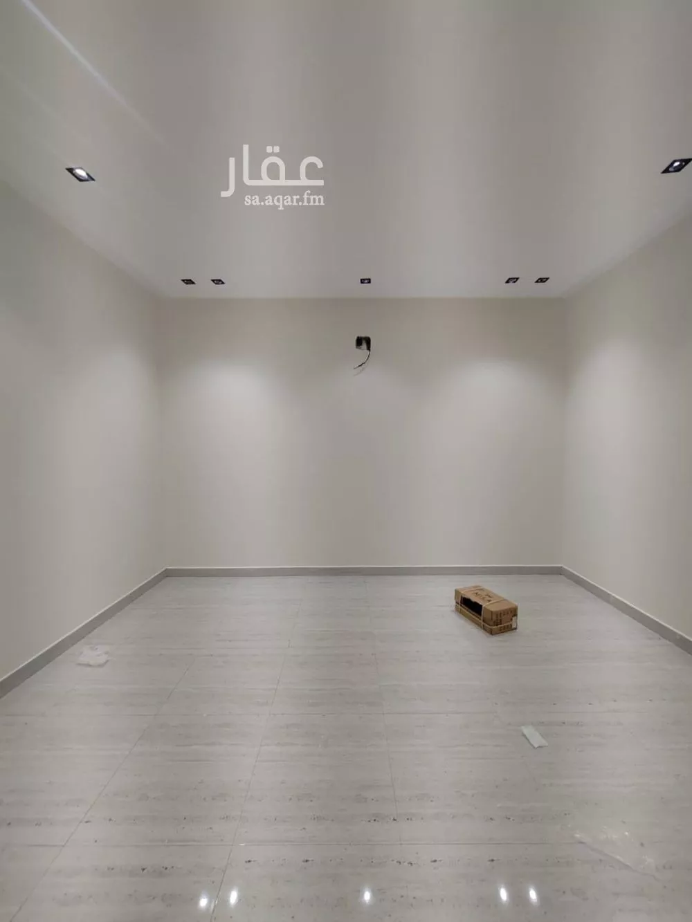 فيلا 5 غرف في طويق 4