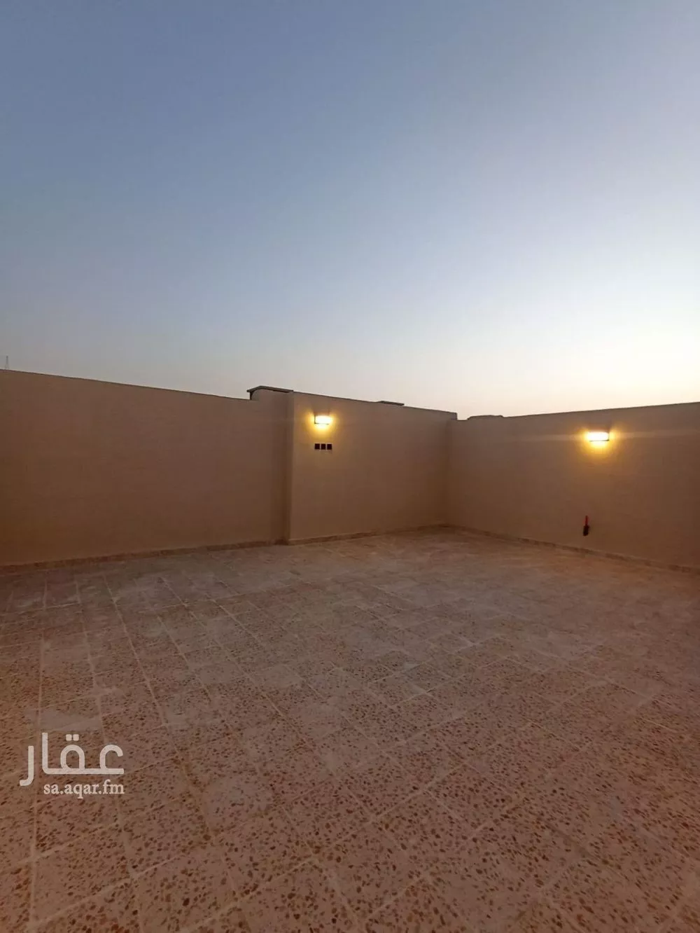 فيلا 5 غرف في طويق 5