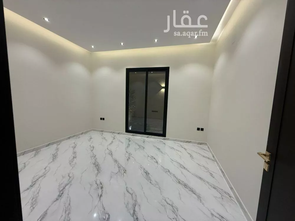 5 bedroom floor in As Suwaidi 4