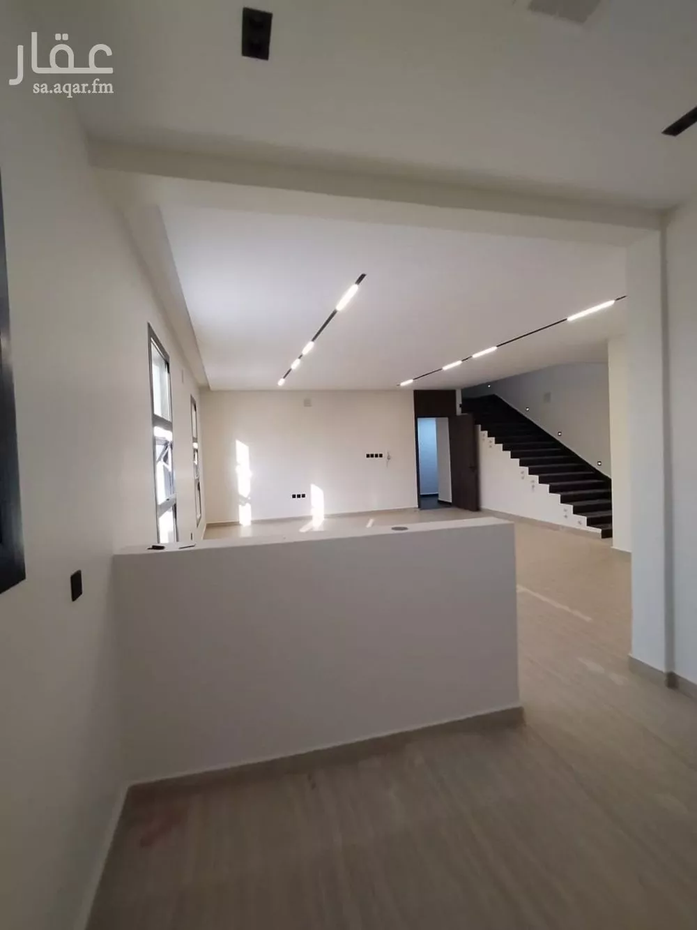 5 bedroom villa in As Suwaidi Al Gharabi, Riyadh 7