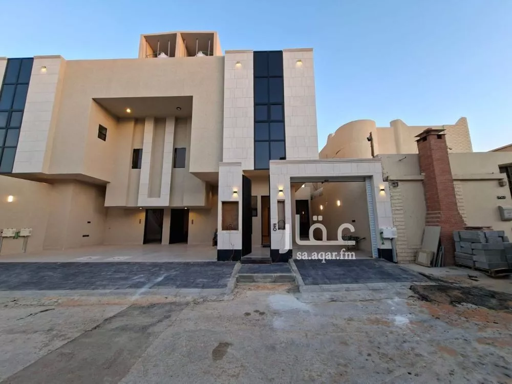 5 bedroom floor in As Suwaidi 1