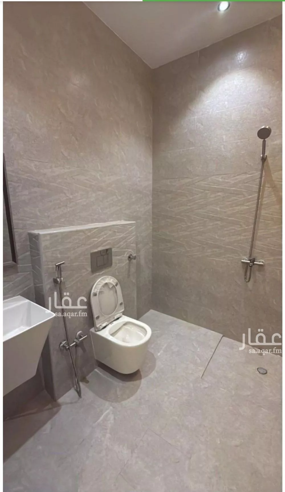 5 bedroom apartment in Badr, Riyadh 9