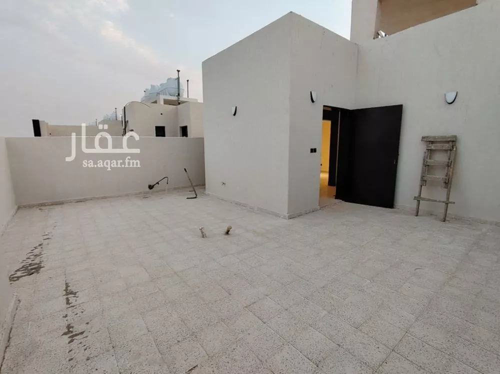 5 bedroom villa in Okaz, Riyadh 19