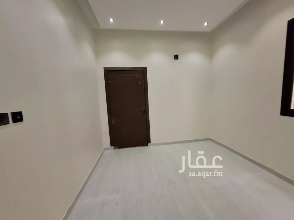 دور 5 غرف في عكاظ 5