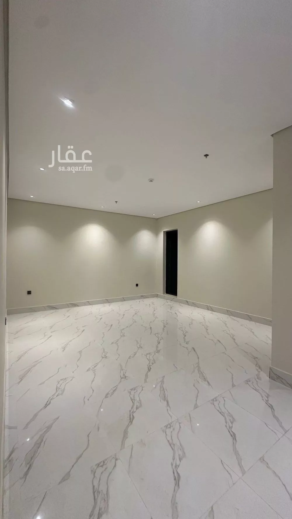 شقة 5 غرف في القادسية 5