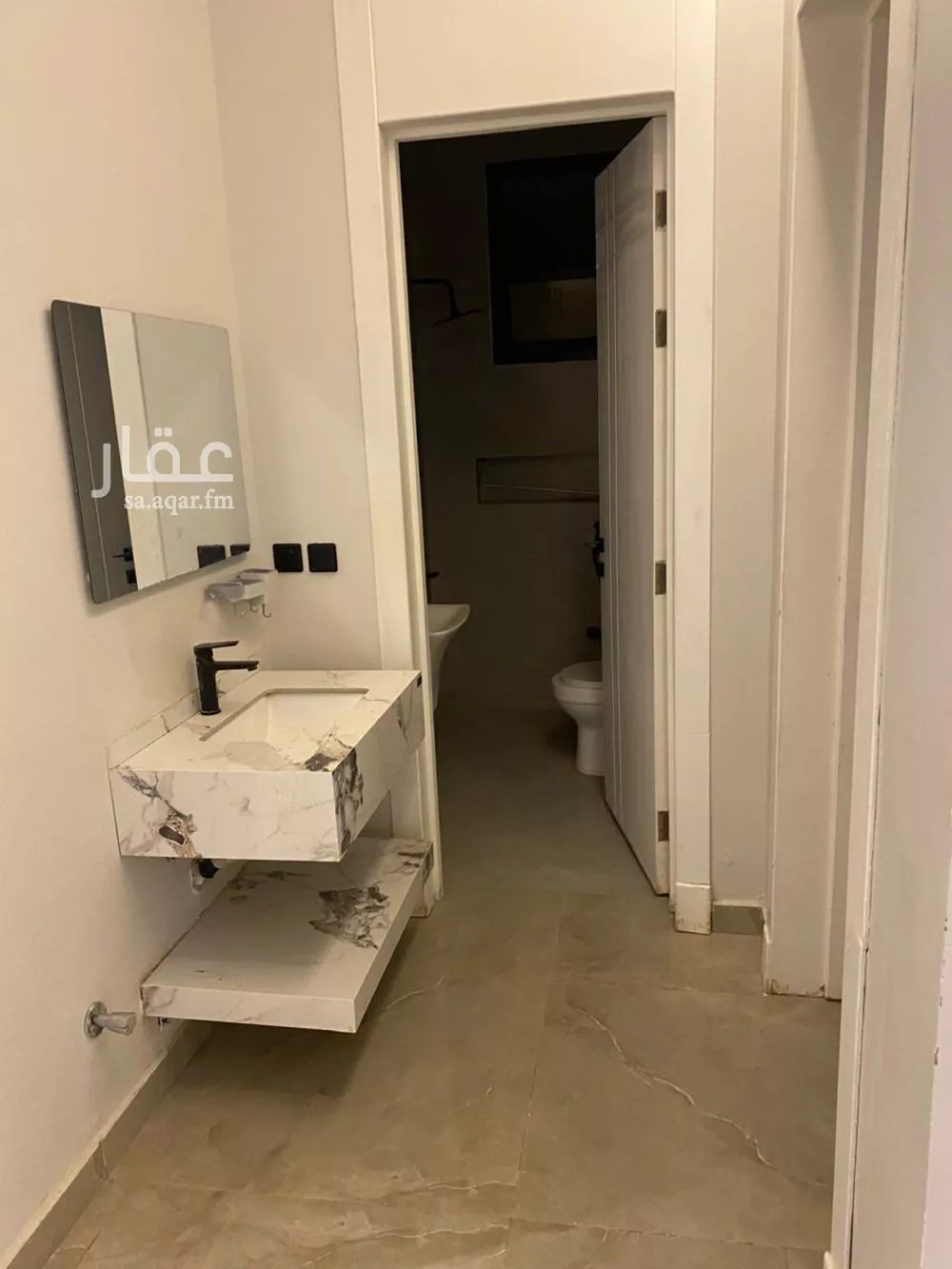 شقة 5 غرف في القادسية 3