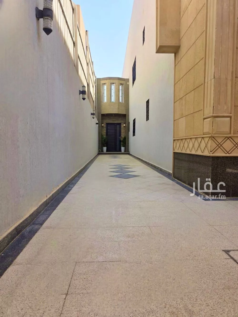 فيلا 9 غرف في الحمراء 2