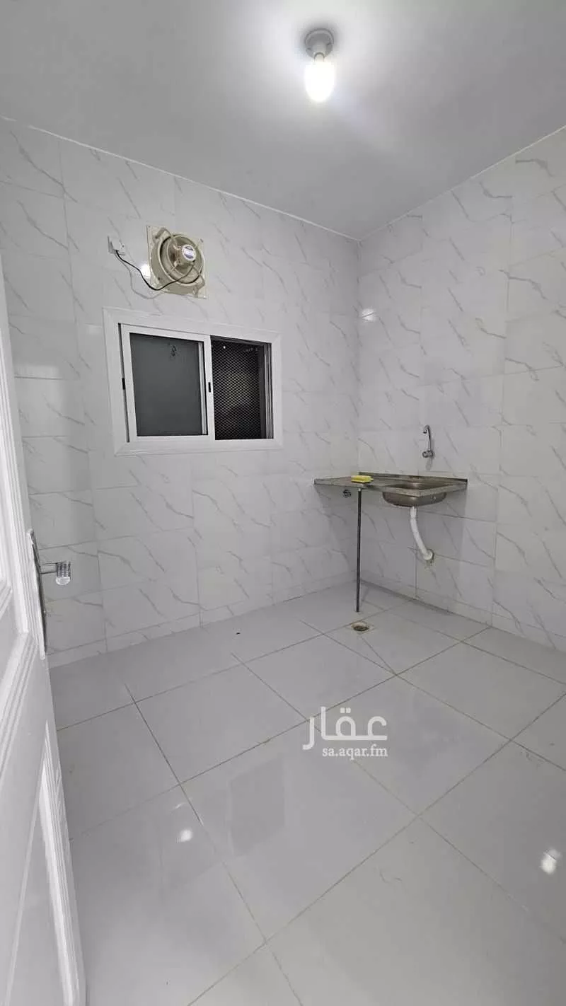 4 bedroom apartment in Al Aziziyah, Jeddah 7
