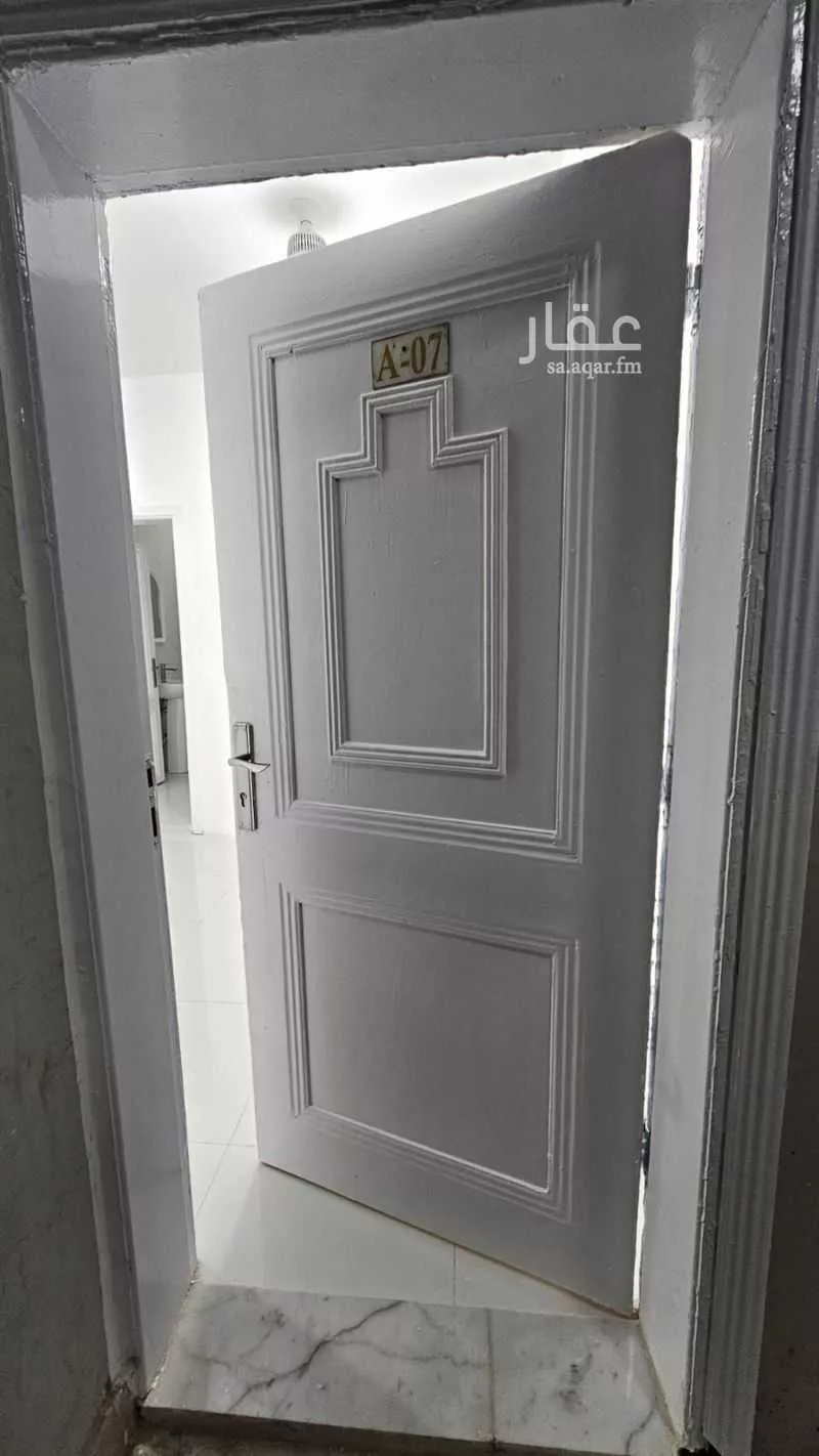 4 bedroom apartment in Al Aziziyah, Jeddah 8
