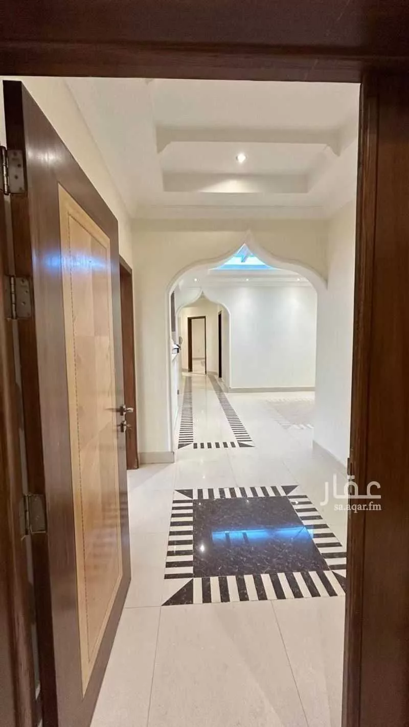 شقة 6 غرف في الواحة 5