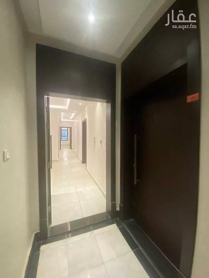 شقة 4 غرف في الواحة 5