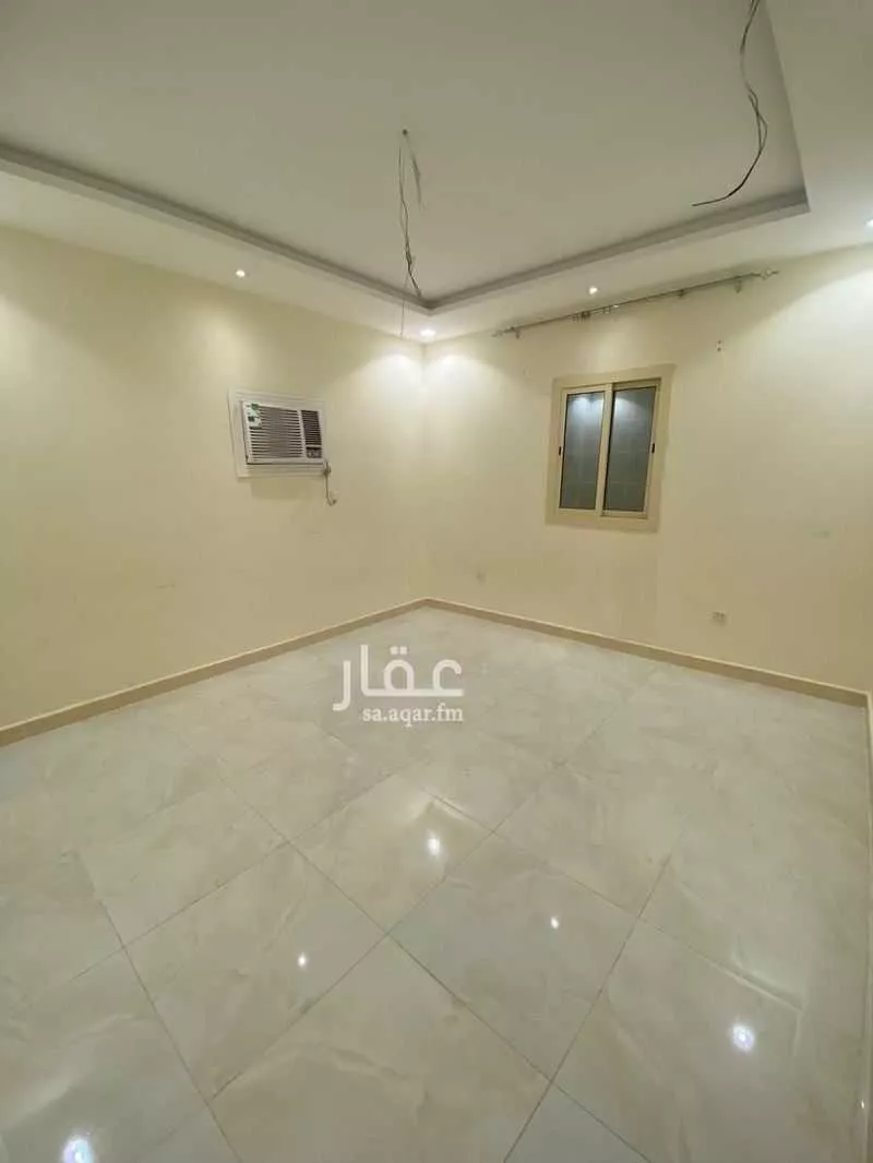 شقة 4 غرف في الواحة 4