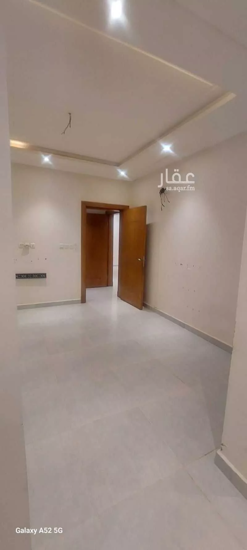 شقة 5 غرف في الواحة 3