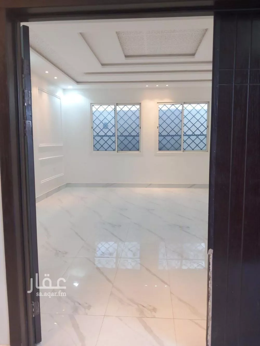 فيلا 10 غرف في ظهرة لبن 2