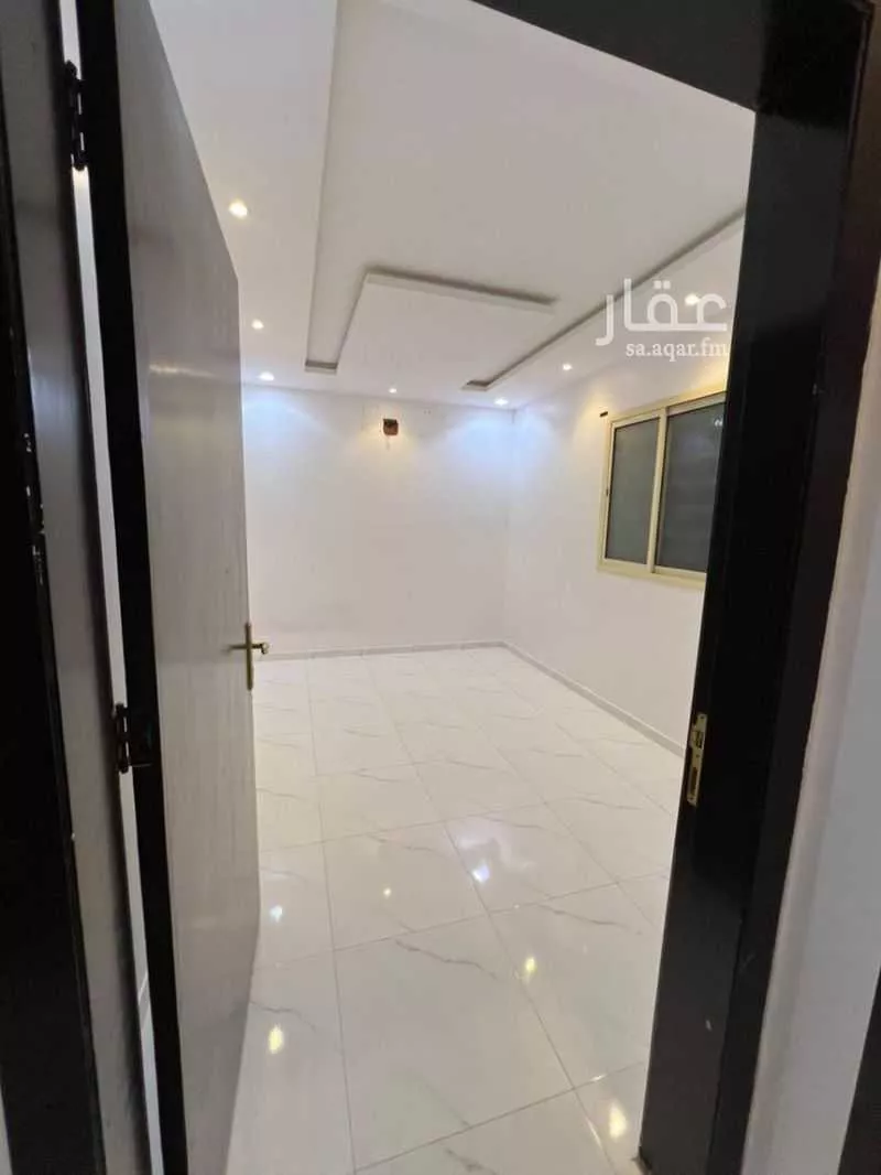 شقة 3 غرف في الرمال 2