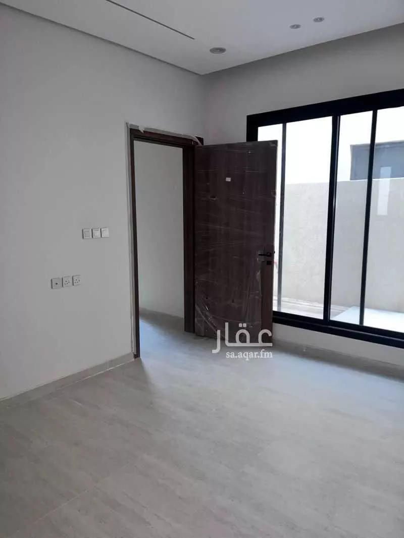 دور 8 غرف في الرمال 5