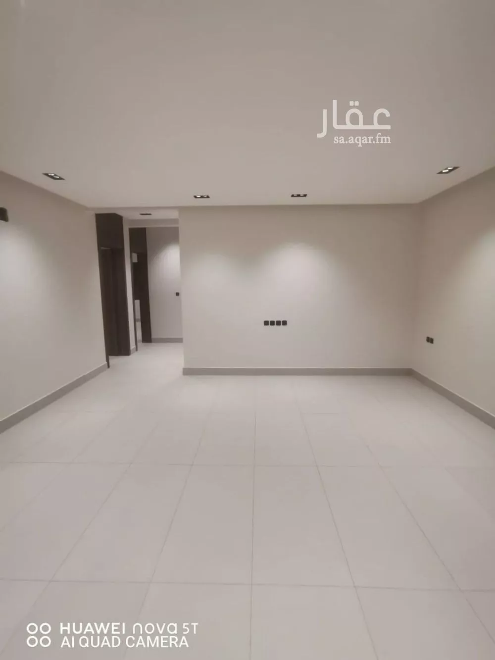 3 bedroom floor in Al Khaleej 5