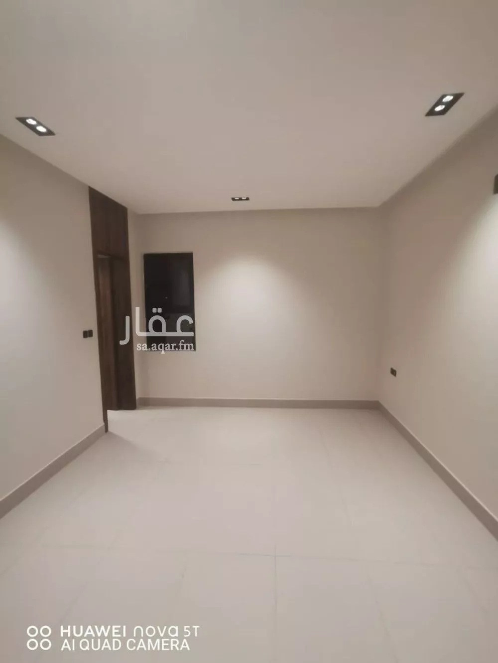 3 bedroom floor in Al Khaleej 4