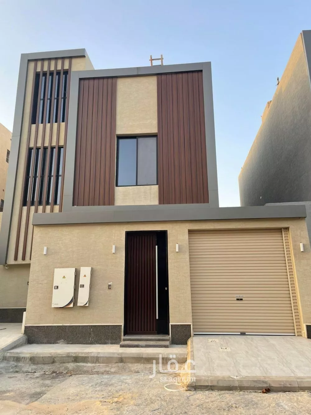 3 bedroom floor in Al Rimal 1