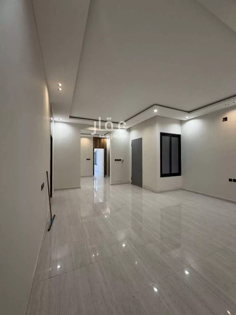 3 bedroom floor in Al Qadisiyah 4