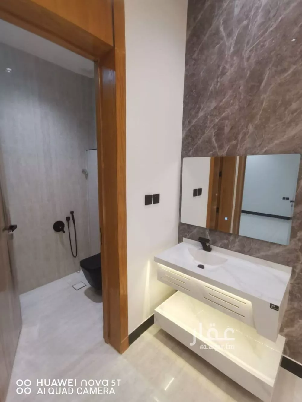 5 bedroom villa in Al Rimal 5