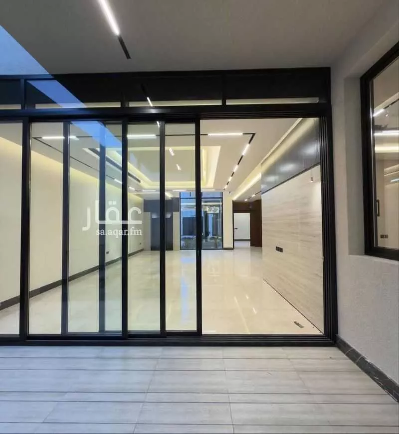 7 bedroom villa in Al Narjis 2