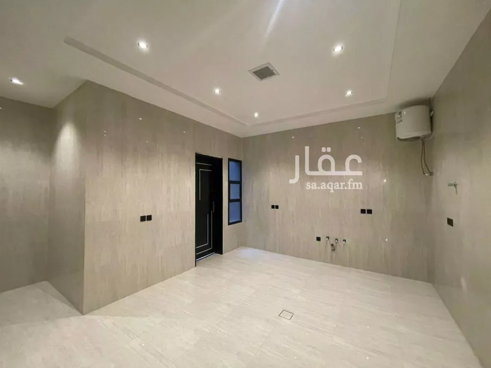 3 bedroom floor in Al Rimal 4