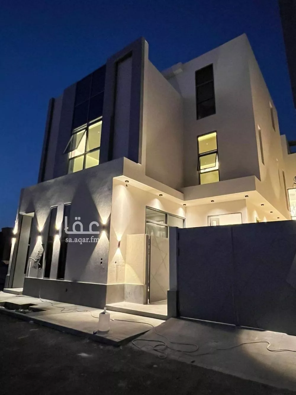 فيلا 5 غرف في المهدية 4