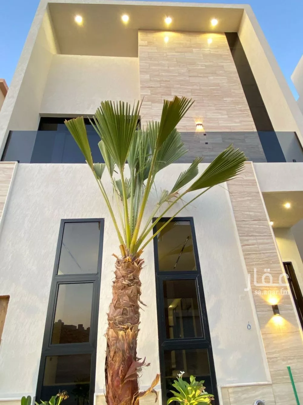 4 bedroom villa in Al Mahdiyyah 5