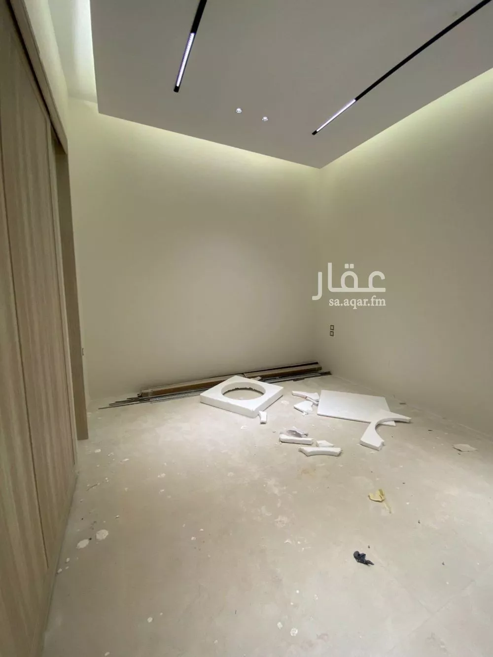 5 bedroom villa in Al Mahdiyyah 4