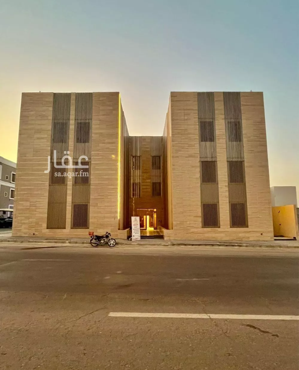 3 bedroom apartment in Al Mahdiyyah 1