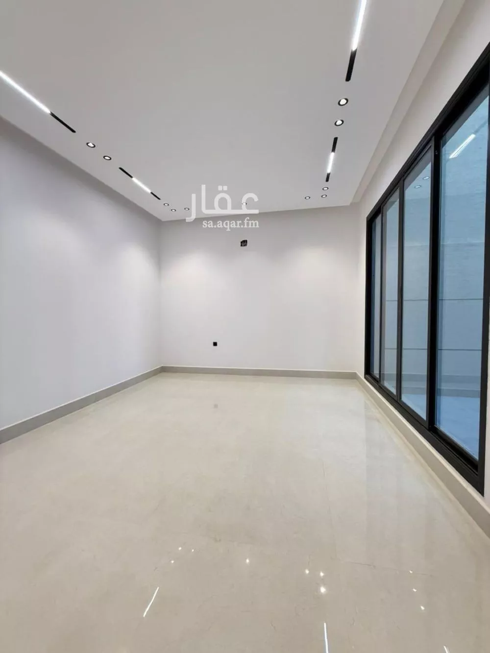 فيلا 5 غرف في المهدية 4