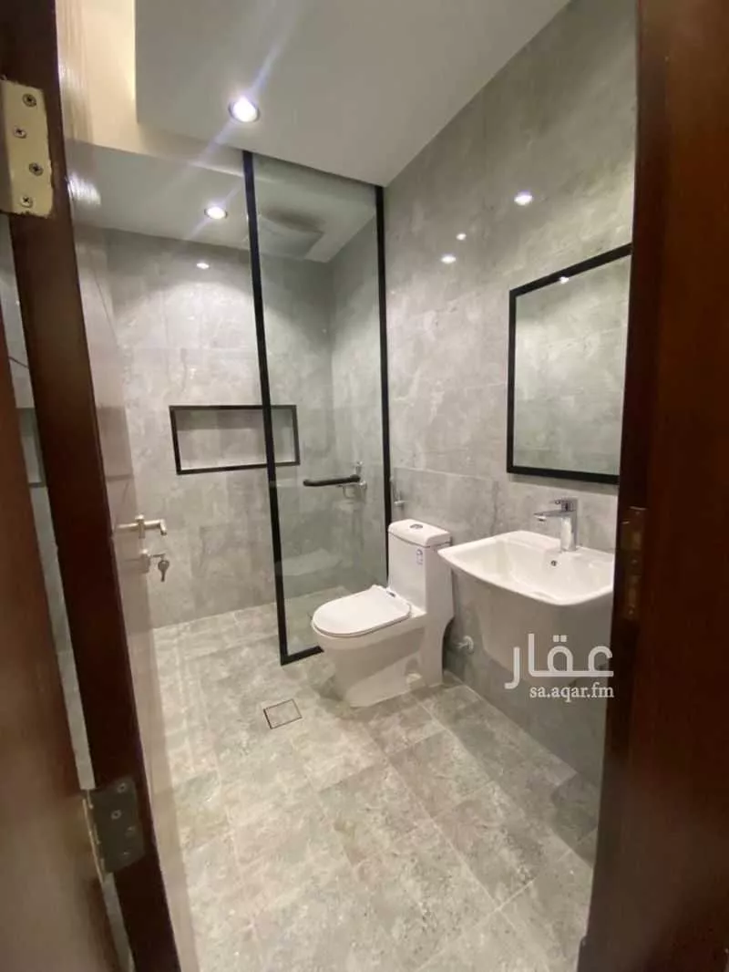 شقة 5 غرف في المروة 5