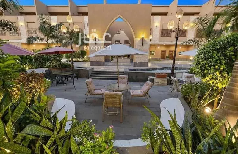4 bedroom villa in Jeddah 18