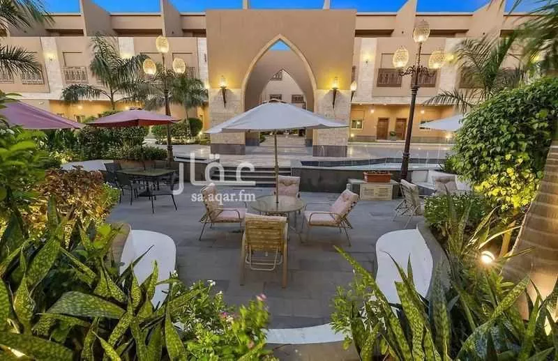 4 bedroom villa in Jeddah 17
