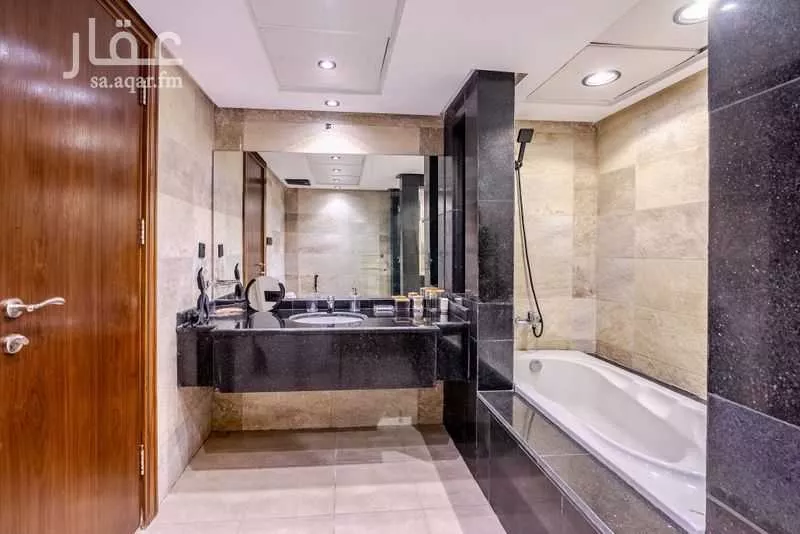 4 bedroom villa in Jeddah 12