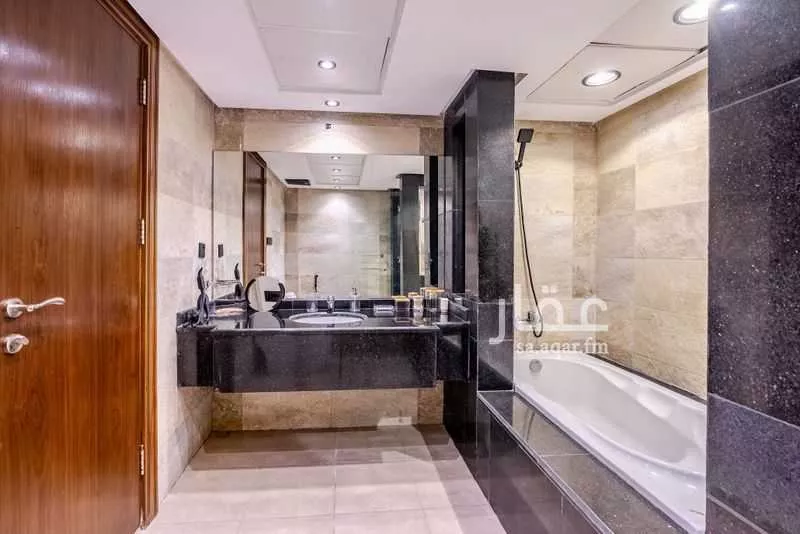 4 bedroom villa in Jeddah 12