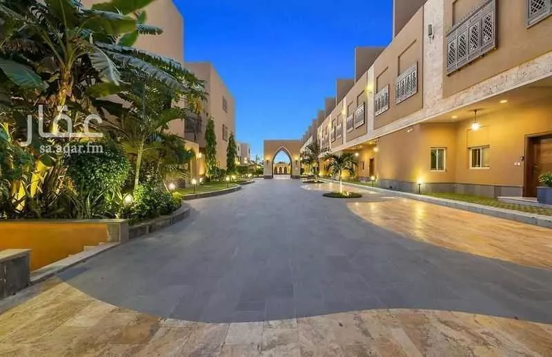 4 bedroom villa in Jeddah 15