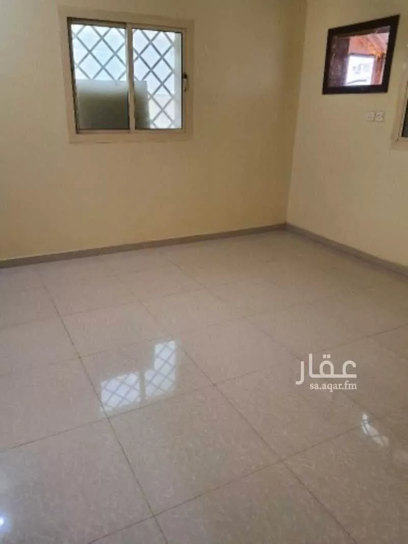 5 bedroom apartment in Al Sanabel 2