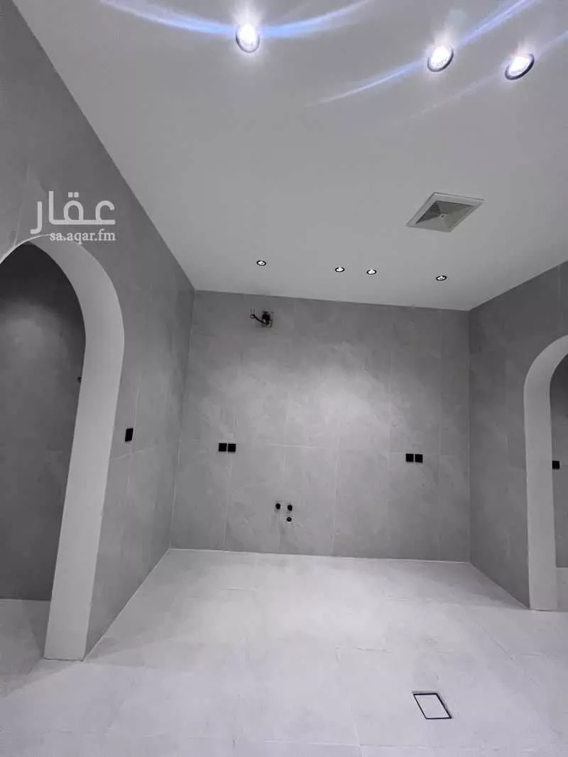 5 bedroom apartment in Ash Shulah 4