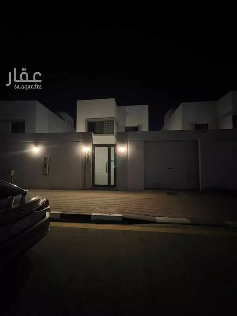 6 bedroom villa in Ash Sharq 2