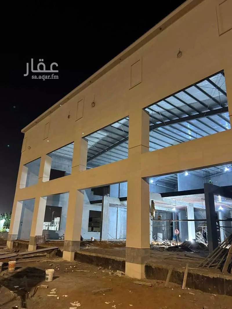 محل 938 م² في الجصة 1