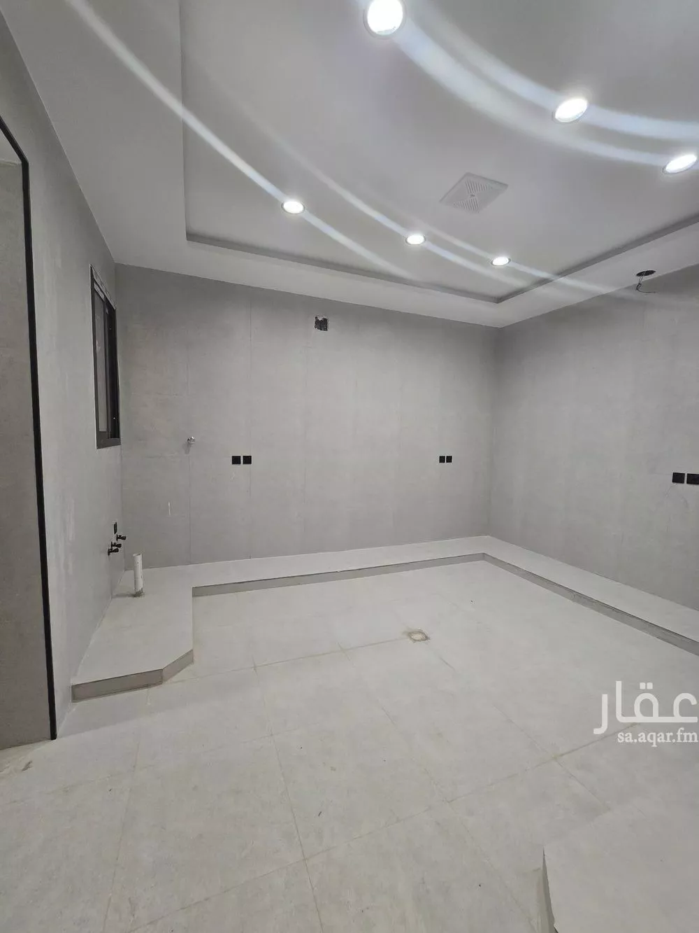 5 bedroom floor in Al Hazm 5