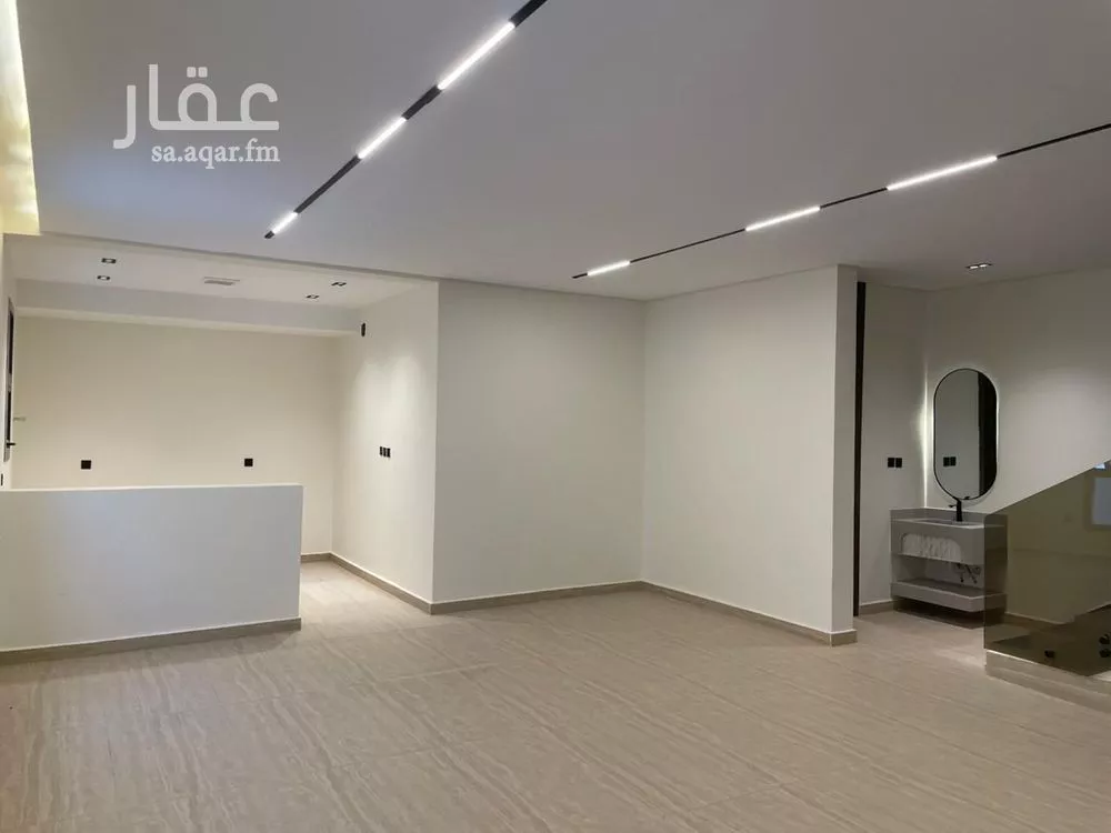 3 bedroom floor in As Suwaidi Al Gharabi 5