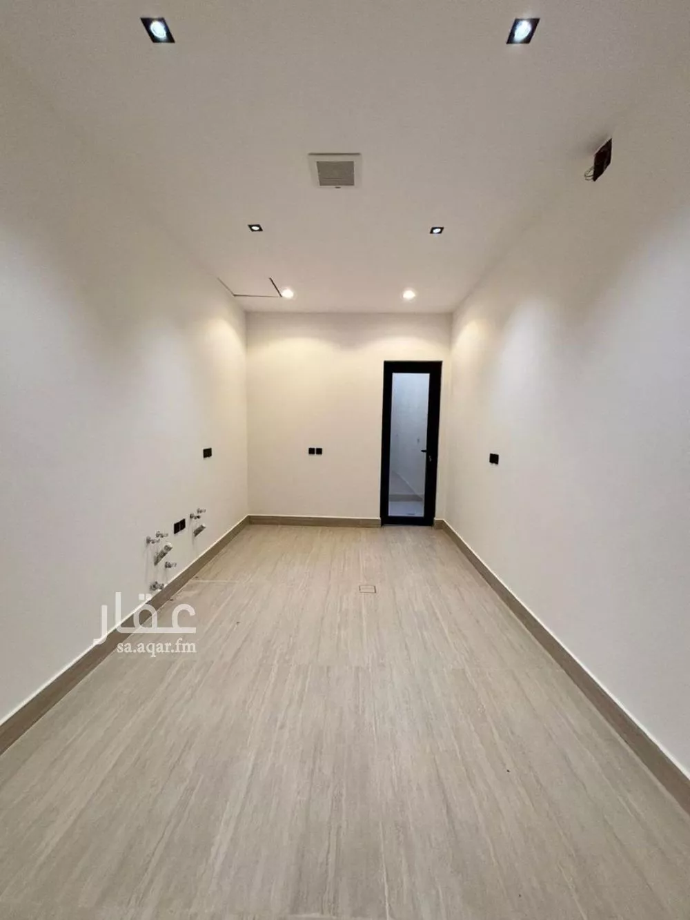 فيلا 5 غرف في المهدية 4